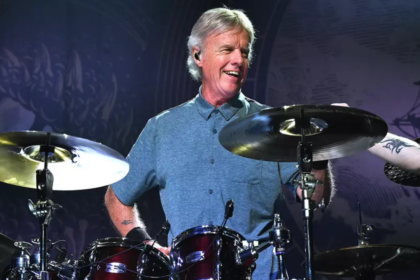 Phil Ehart lança autobiografia e conta bastidores do Kansas