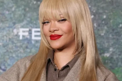 Rihanna faz história ao superar 200 milhões de certificações de singles da RIAA