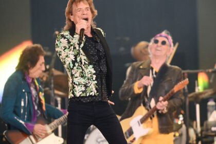 Mick Jagger elogia os Beatles como ‘os compositores mais prolíficos daquela época’