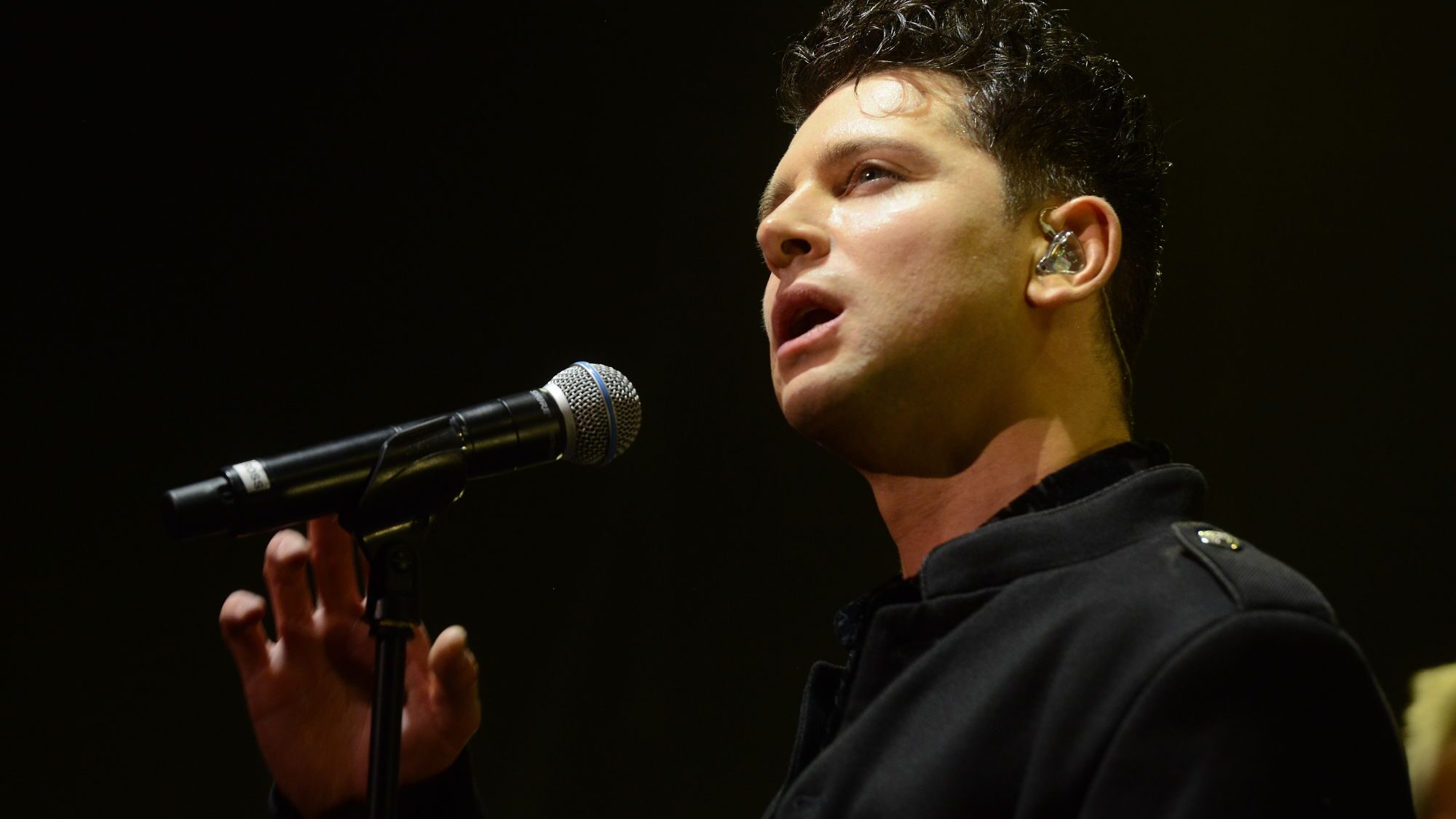 Ex-cantor do Spandau Ballet, Ross Davidson, é condenado a 14 anos por estupro e agressão sexual