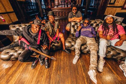 Fishbone, nome histórico da fusão entre punk, ska e funk, volta a São Paulo em outubro