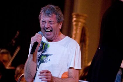 Ian Gillan nega estar perto da aposentadoria e esclarece condição para deixar o Deep Purple