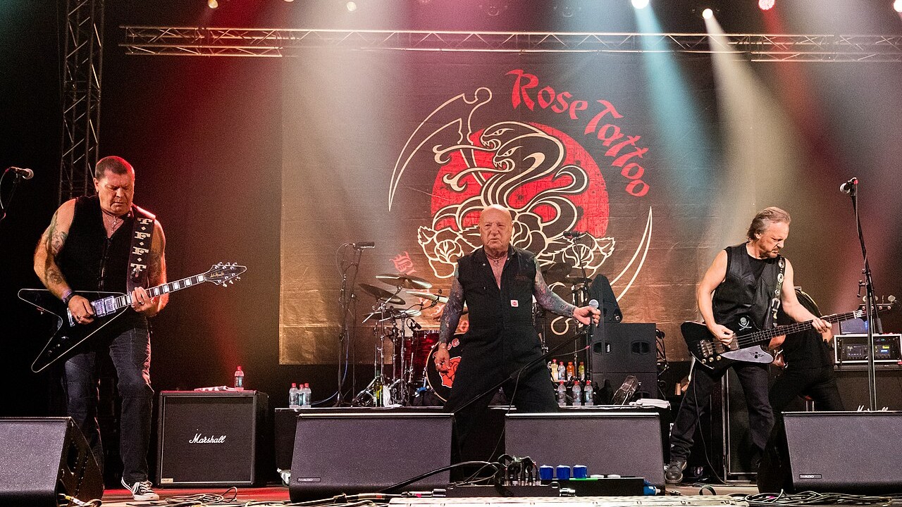 Rose Tattoo pode continuar gravando músicas, diz Angry Anderson