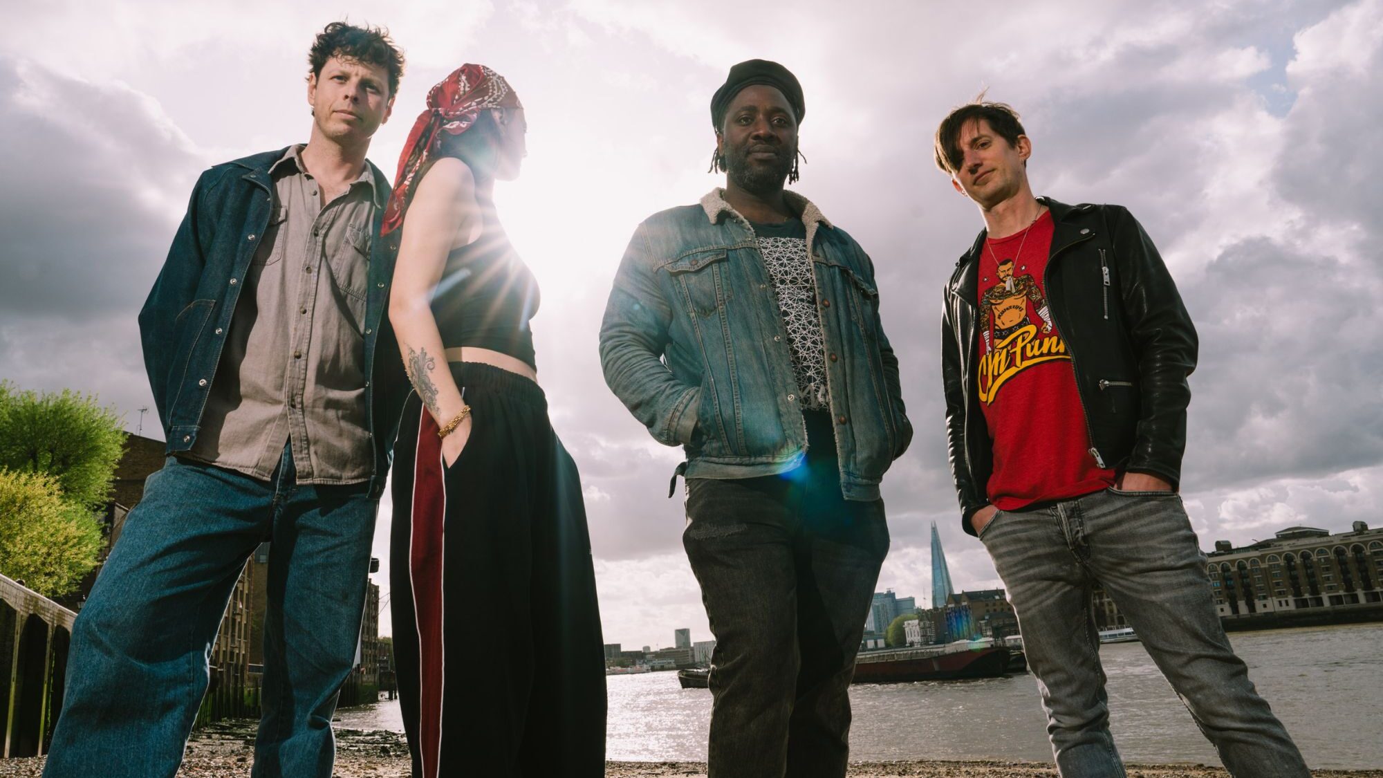 Bloc Party anuncia novo álbum “Anatomy Of A Brief Romance” e single “Coming On Strong”