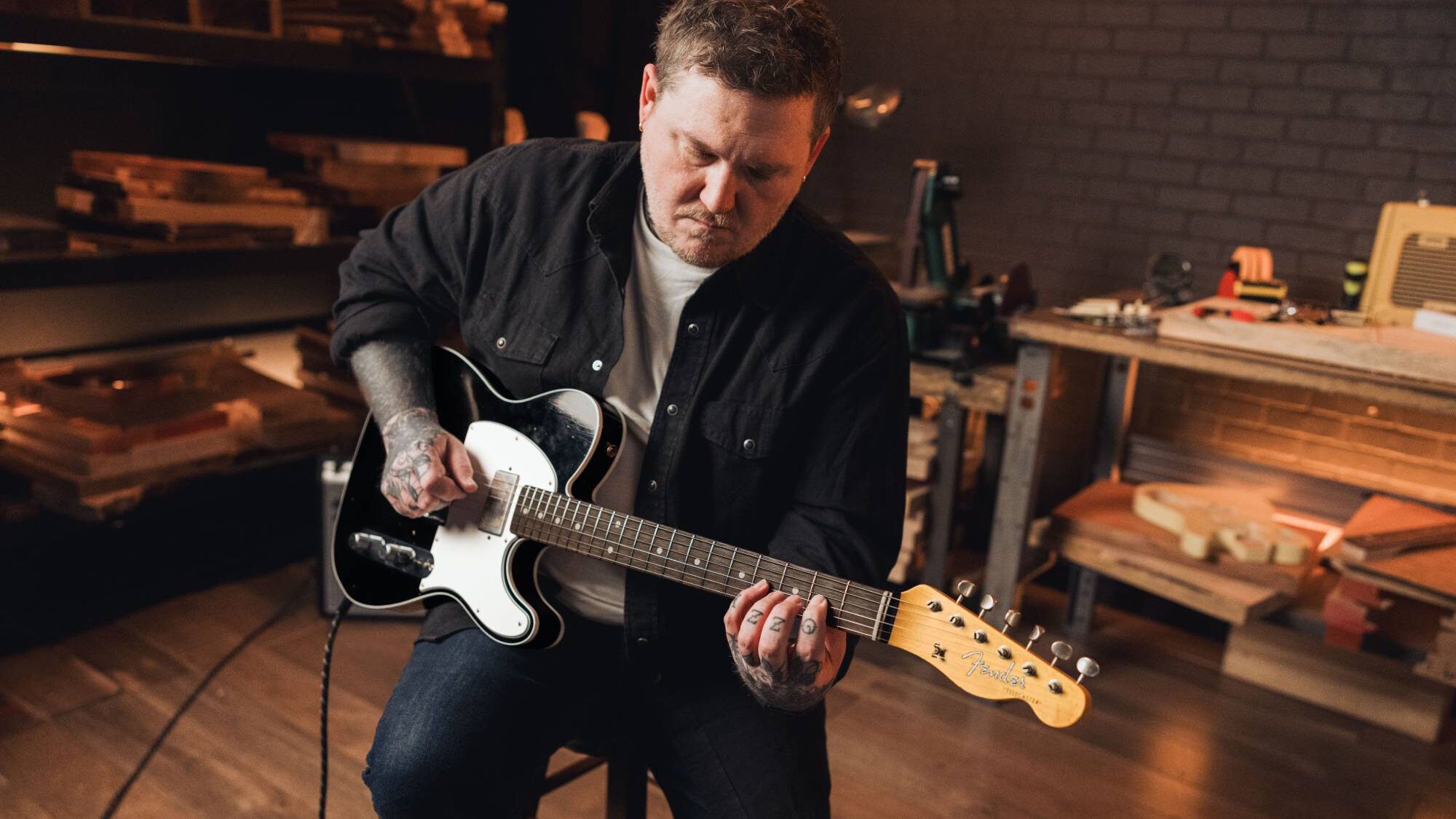 Fender lança guitarra Telecaster ’59 custom com Brian Fallon do The Gaslight Anthem