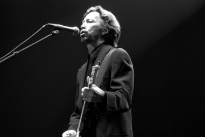 Em 1982, Eric Clapton quase morreu por causa do álcool e dos remédios