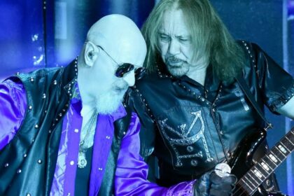 Ian Hill, do Judas Priest, discute futuro da banda sem membros clássicos e atualiza sobre novo álbum