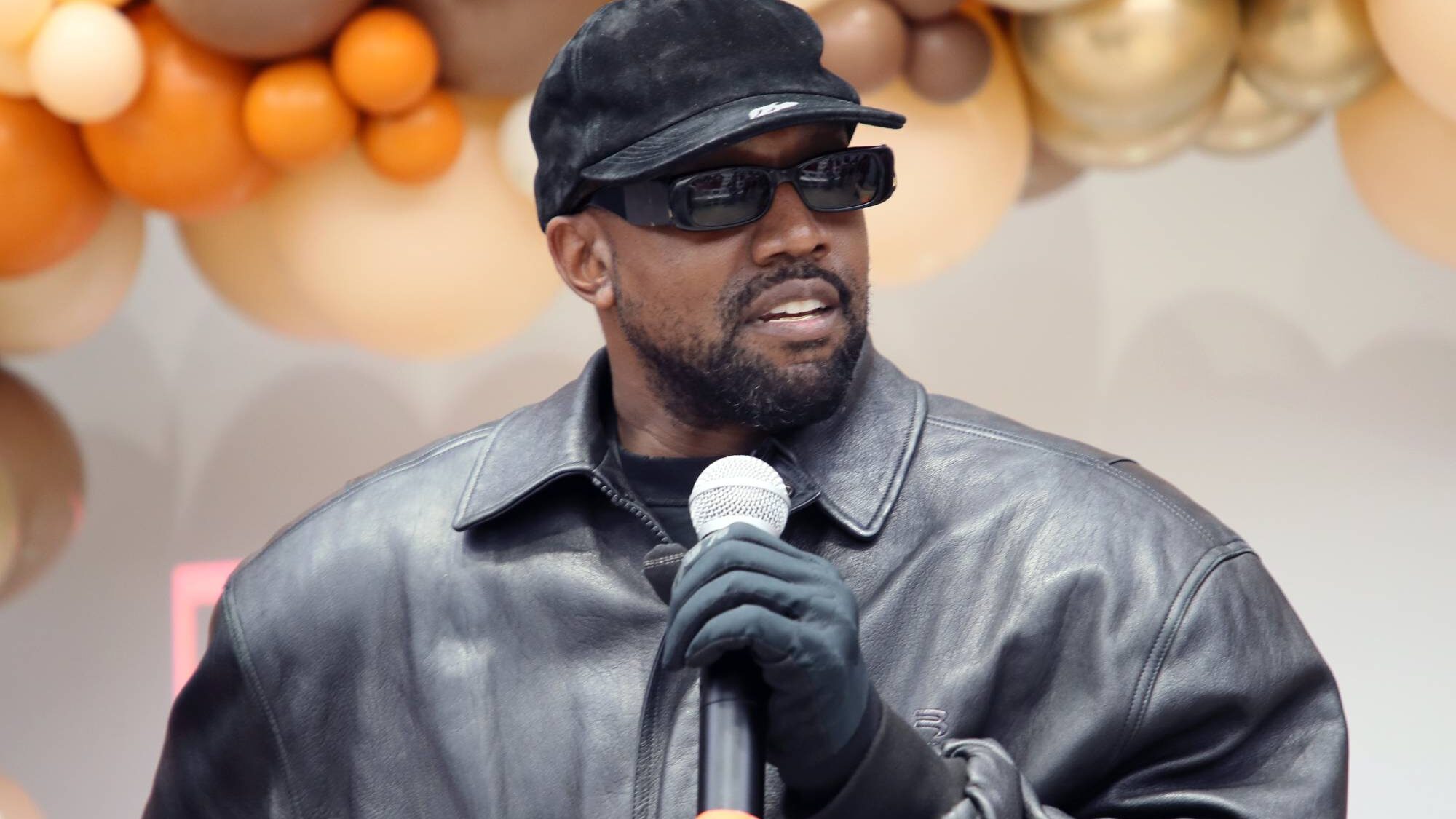 Músicos processam Kanye West em US$ 500 mil por infração de direitos autorais em “Hurricane”