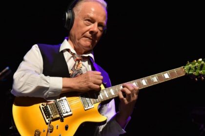 Robert Fripp explica por que não vai reviver o King Crimson