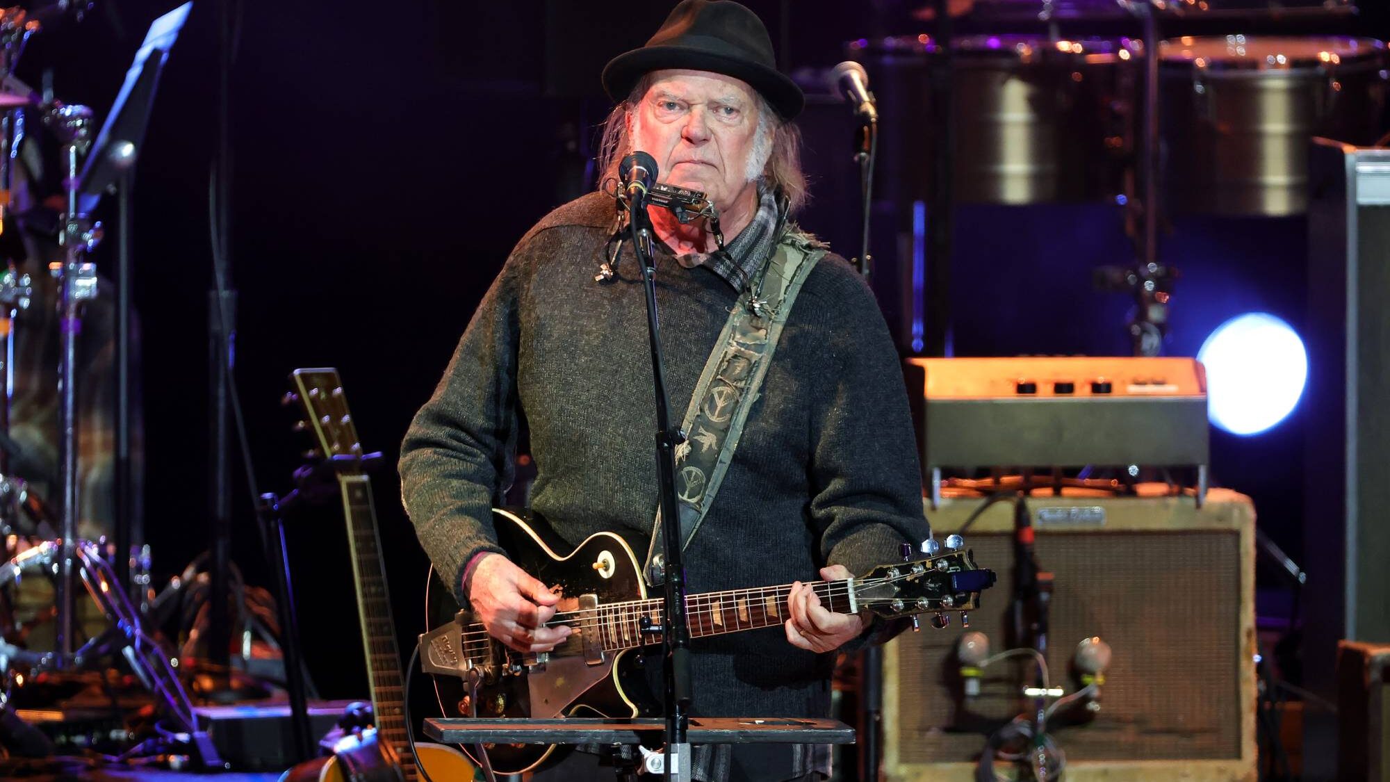 Processo da Chrome Hearts contra Neil Young é encerrado