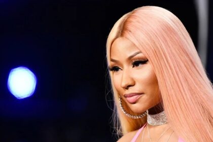 Nicki Minaj elogia Elon Musk em visita à Starbase da SpaceX