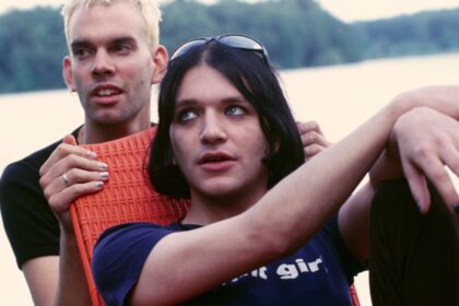 Placebo lança versão “Re:Created” de “Lady Of The Flowers”