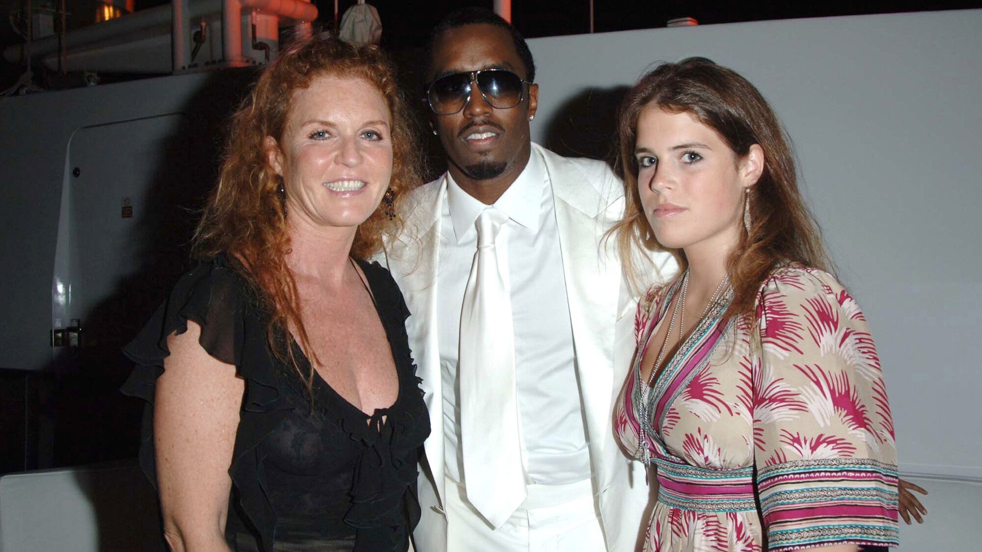 Autor defende alegação de que Sarah Ferguson e Sean “Diddy” Combs tiveram um “relacionamento com benefícios”