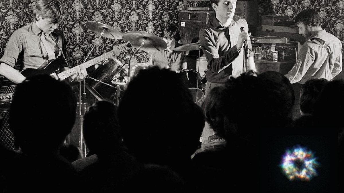 Joy Division anuncia “Eternal (Live)”, uma extensa coleção de gravações ao vivo