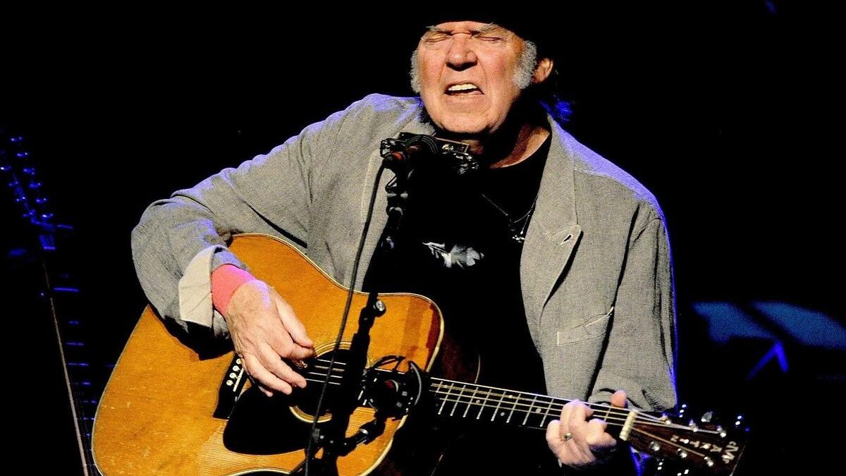 Neil Young lança filme “Corduroy Plants”, atualiza box set e anuncia novo álbum