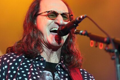Rush adia shows de sua turnê de reunião por problemas de saúde de Geddy Lee