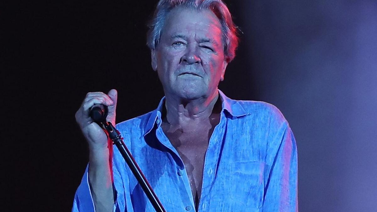 Ian Gillan revela “influências externas” que causaram sua saída do Deep Purple em 1973