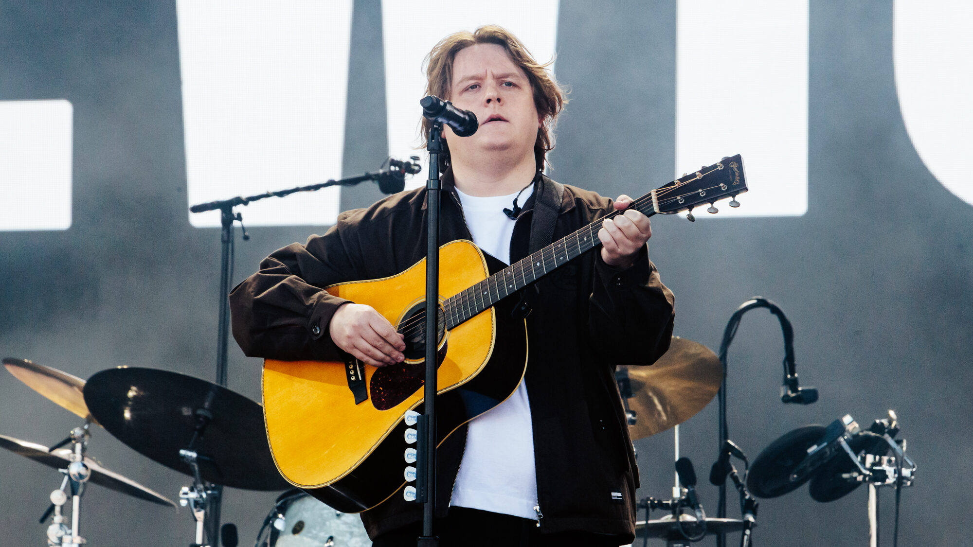 Lewis Capaldi fará transmissão ao vivo global de show no BST Hyde Park