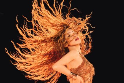 Shakira anuncia show nas Pirâmides de Gizé e participação na final da Copa do Mundo