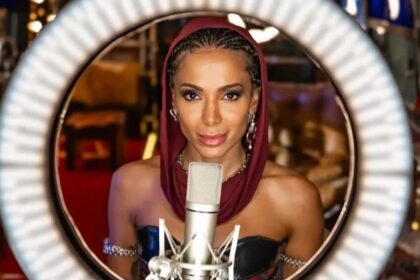 Anitta surpreende fãs ao regravar clássico dos Titãs