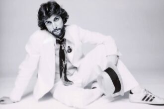 Stephen Bishop - Careless Foto: Gary Heery