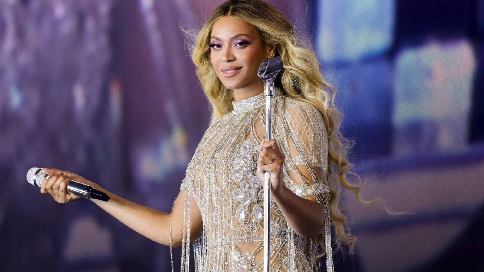 Beyoncé doa US$ 1 milhão para vítimas de terremoto na Colômbia