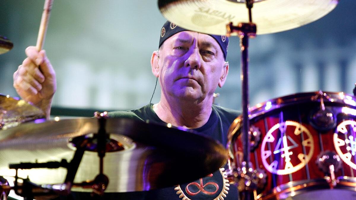 Rush se apresenta com bateristas estrelas para documentário de Neil Peart