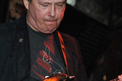 Richard Lloyd, do Television, luta contra câncer no ducto biliar