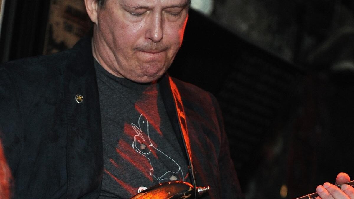 Richard Lloyd, do Television, luta contra câncer no ducto biliar