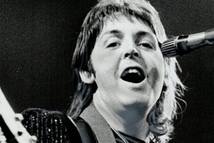 7 grandes hits que provam que éramos obcecados por amor em 1976