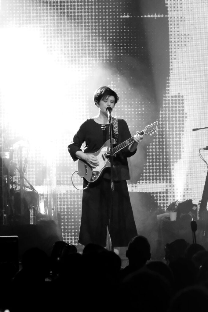 Pato Fu lança registro audiovisual do show de 30 anos do álbum “Gol de Quem?” no dia 9 de outubro