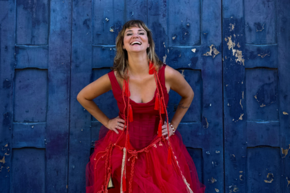 Cantora pernambucana Joy Brandt lança “Cuba Capibaribe”