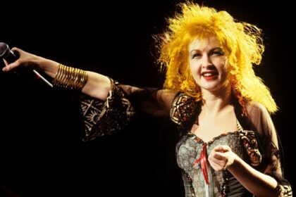 3 canções de soft rock de 1986 que toda criança dos anos 80 ainda conhece hoje