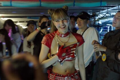 Documentário “Always Lalisa” de Lisa, do Blackpink, ganha data de estreia nos cinemas