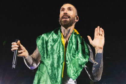 Maroon 5 deve apresentar 4 hits número 1 e 10 do top 10 no rock in rio