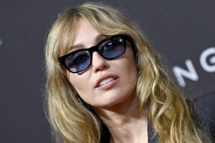 Miley Cyrus encontra novas motivações em “Bass Persuades”