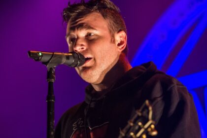 Chad Gilbert, guitarrista fundador do New Found Glory, morre aos 45 anos