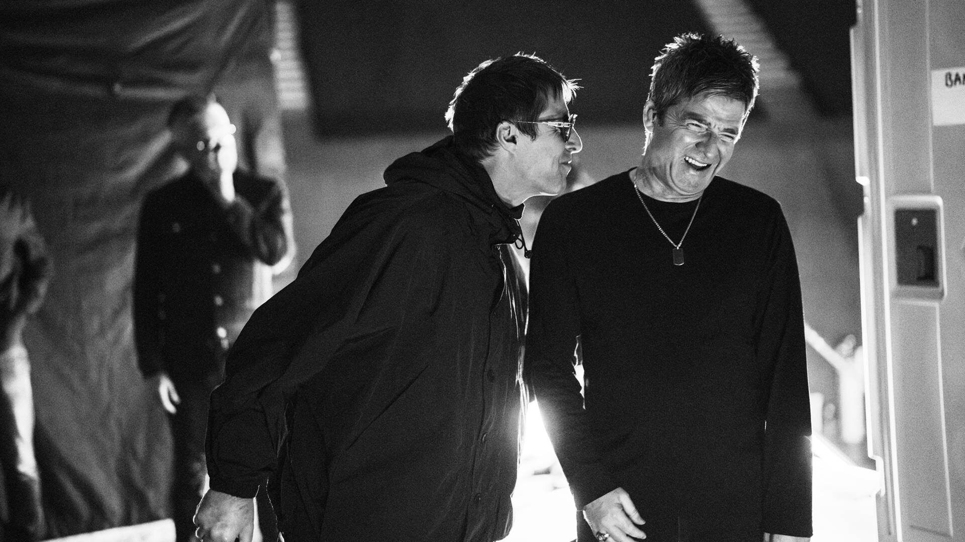 Diretores de “Oasis: don’t look back in anger” detalham reencontro dos irmãos gallagher