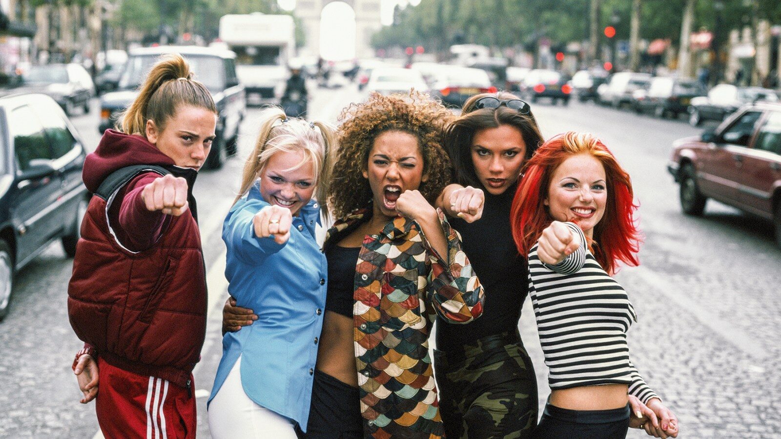 Fãs das Spice Girls queriam uma nova turnê, mas ganharam uma coletânea