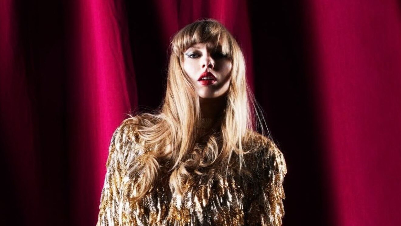Taylor Swift anuncia edição deluxe de “The Life of a Showgirl” com quatro faixas inéditas