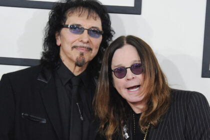 Tony Iommi relembra última conversa com Ozzy Osbourne antes de sua morte