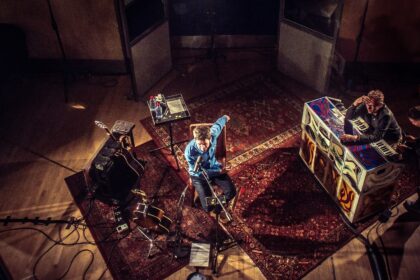 Oasis anuncia turnê mundial Live ’27 para 2027