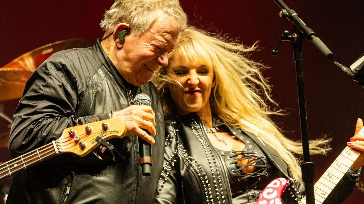 William Shatner revela que heavy metal “parece tudo igual” para ele