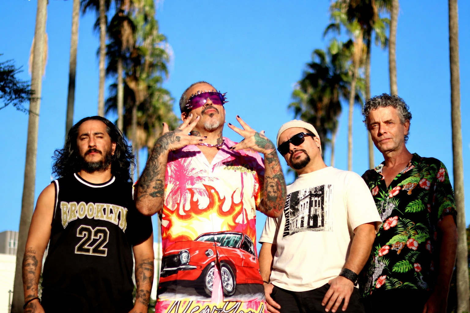 DeFalla faz show em Porto Alegre para celebrar 43 anos do Opinião Bar