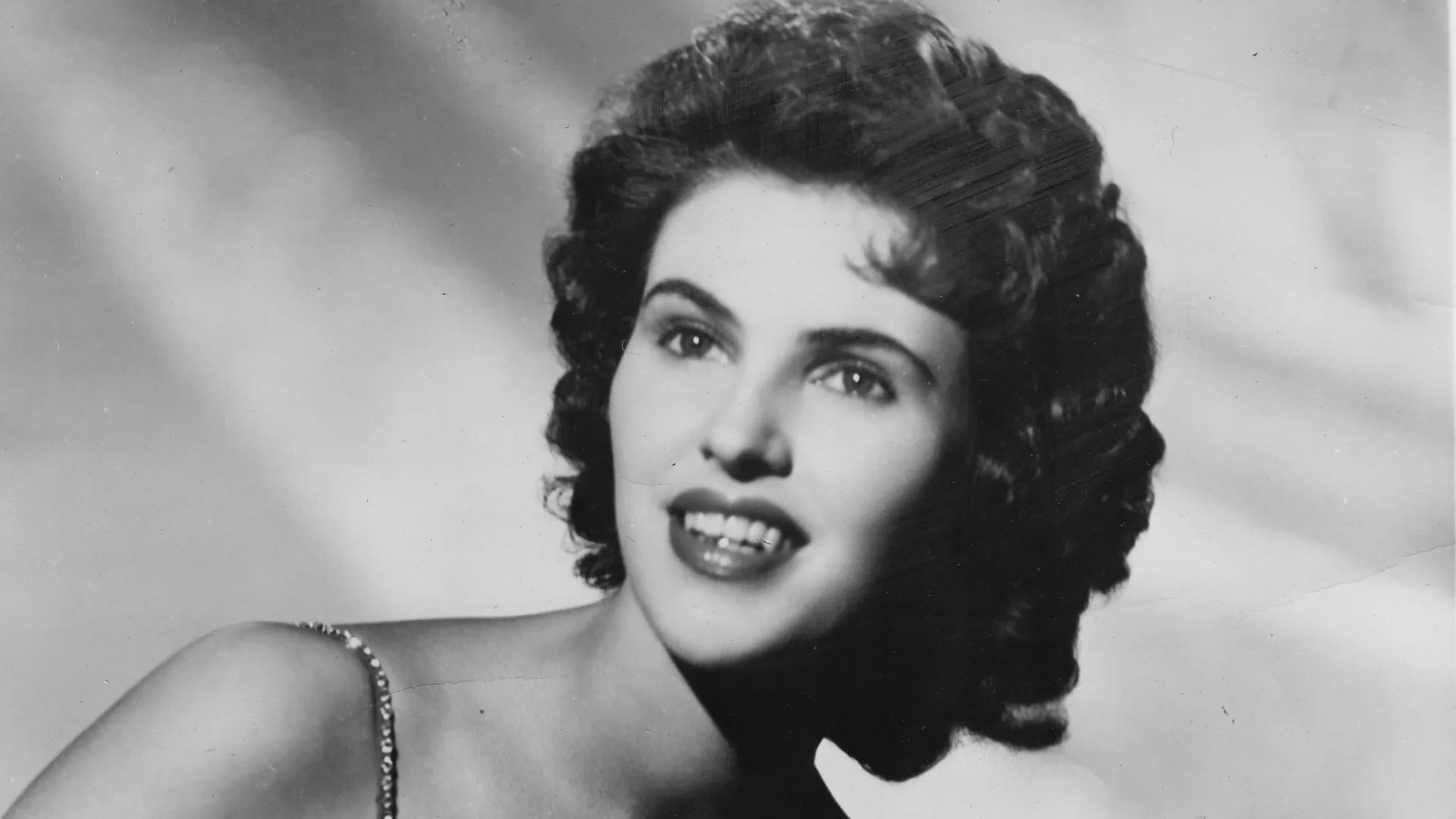 A pioneira que virou realeza do rockabilly: conheça a trajetória de Wanda Jackson
