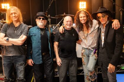 Aerosmith posta fotos de ensaios para show de 2026