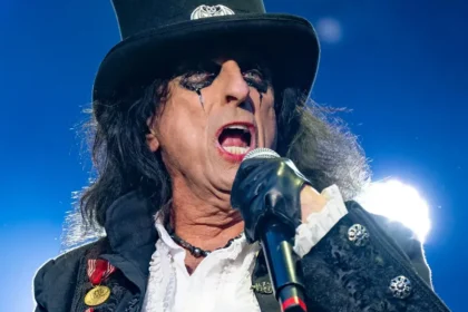 Alice Cooper relembra vício em crack e afirma que substância quase o matou
