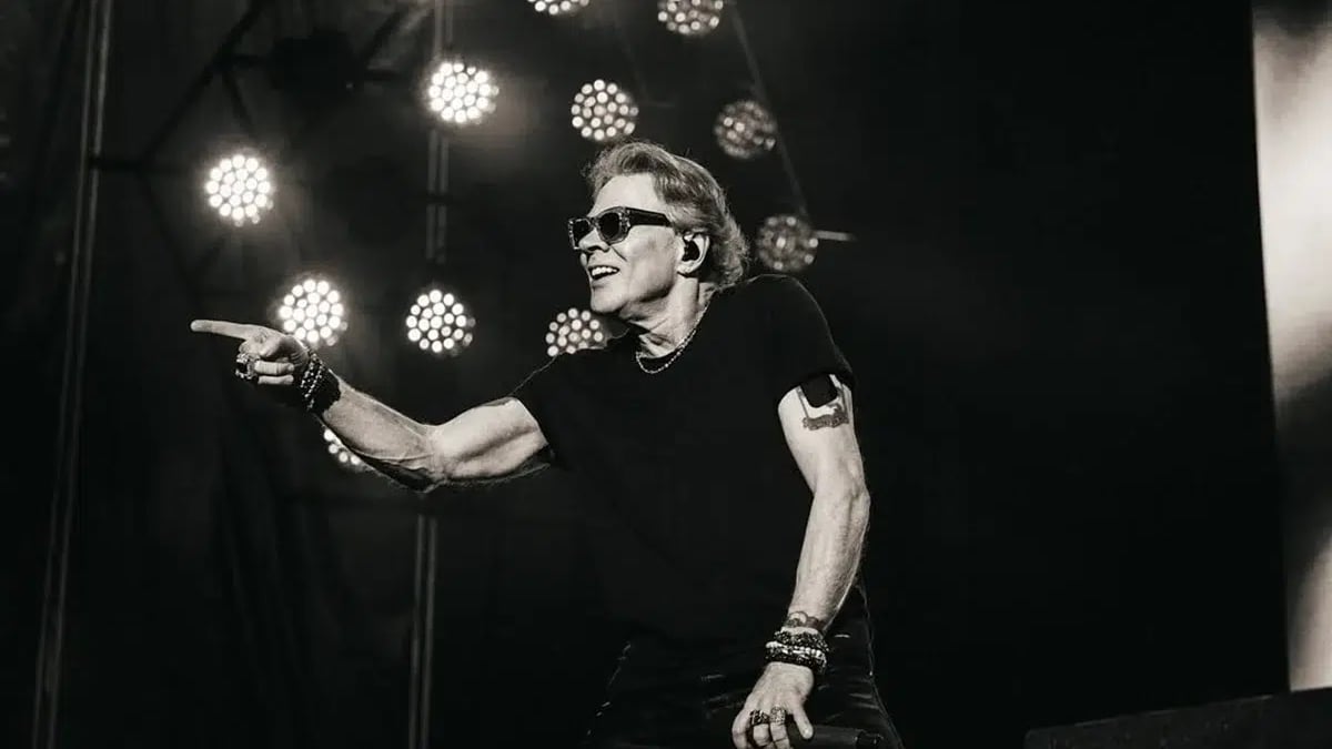 Axl Rose elege a “melhor canção country da história”