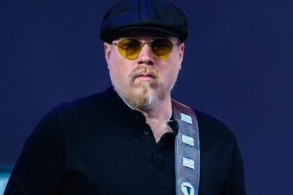 Baixista do Rival Sons, Dave Beste fica fora da turnê dos EUA e é substituído por Darwin Johnson