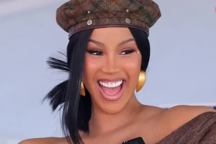 Cardi B entrega performance de alto nível no Tiny Desk Concert do NPR Music